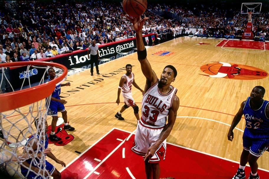 Nelle semifinali di Conference del 1995 i Chicago sono sconfitti da Orlando magic 110-101 (Nba/Getty Images)